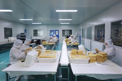 小食品做成大產(chǎn)業(yè) 小萬莊匠心制作優(yōu)質(zhì)健康食品